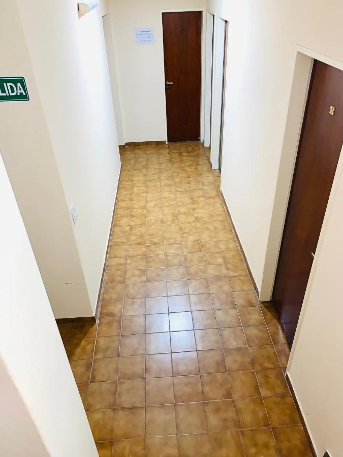 בואנוס איירס Hotel Atenas מראה חיצוני תמונה